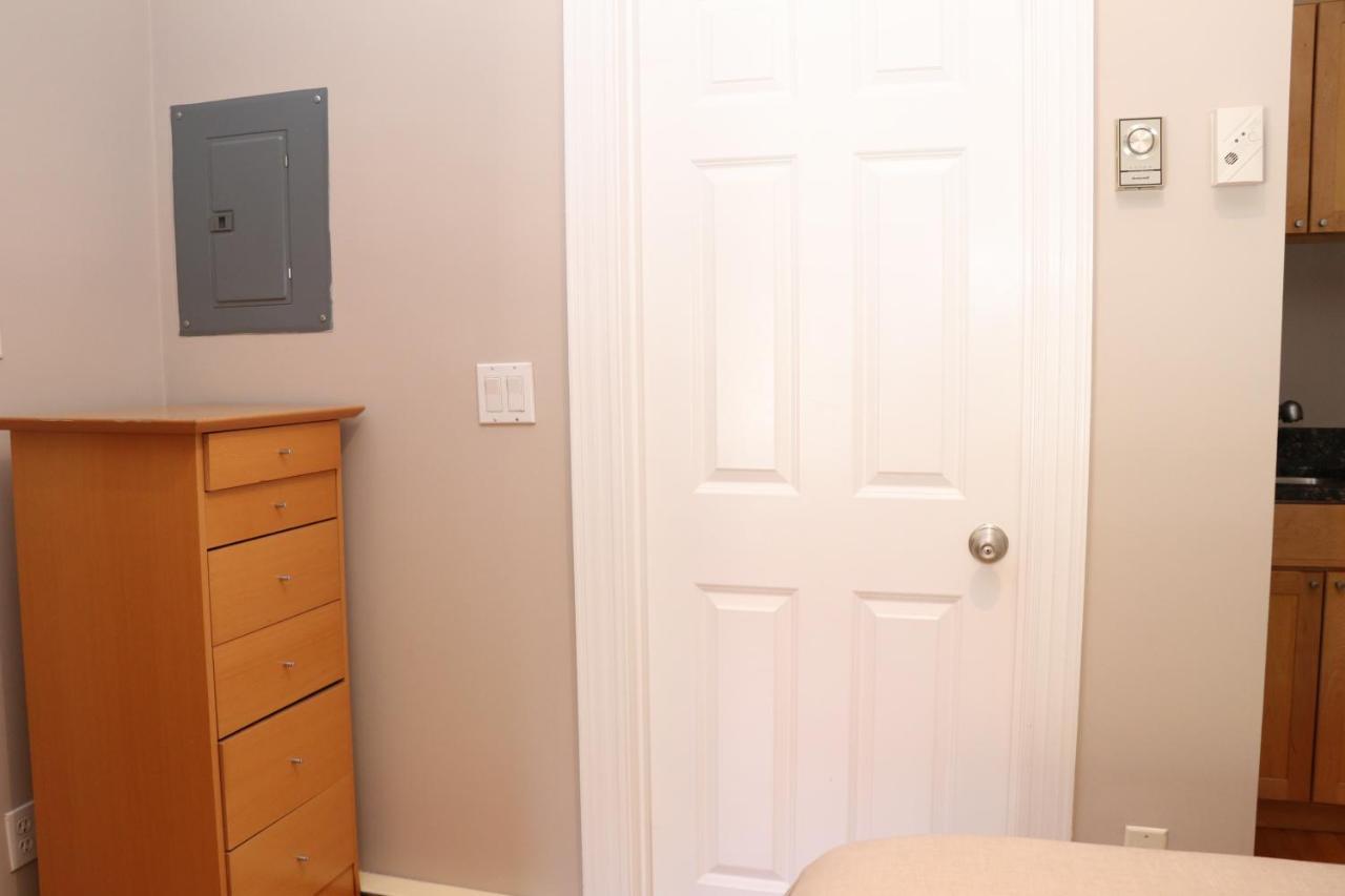 Stylish Downtown Studio In The South End, C. Ave #1 Boston Eksteriør billede